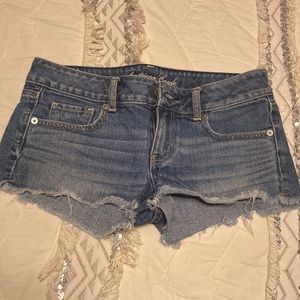 American Eagle Jean Shorts. Size 4. TTS. Excellent condition.